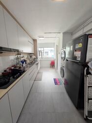 Blk 212 Yishun Palm Spring (Yishun), HDB 5 Rooms #616459531